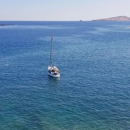 In Playa De Salinetas, El Bufadero Telde